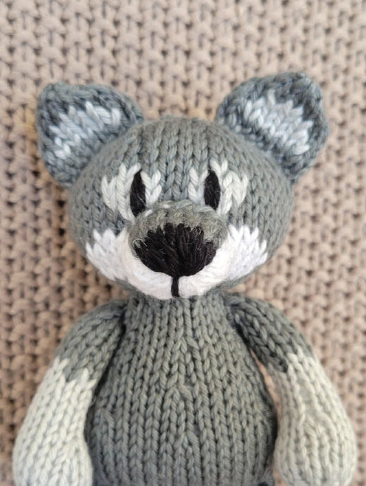 Wolf Knitting Pattern