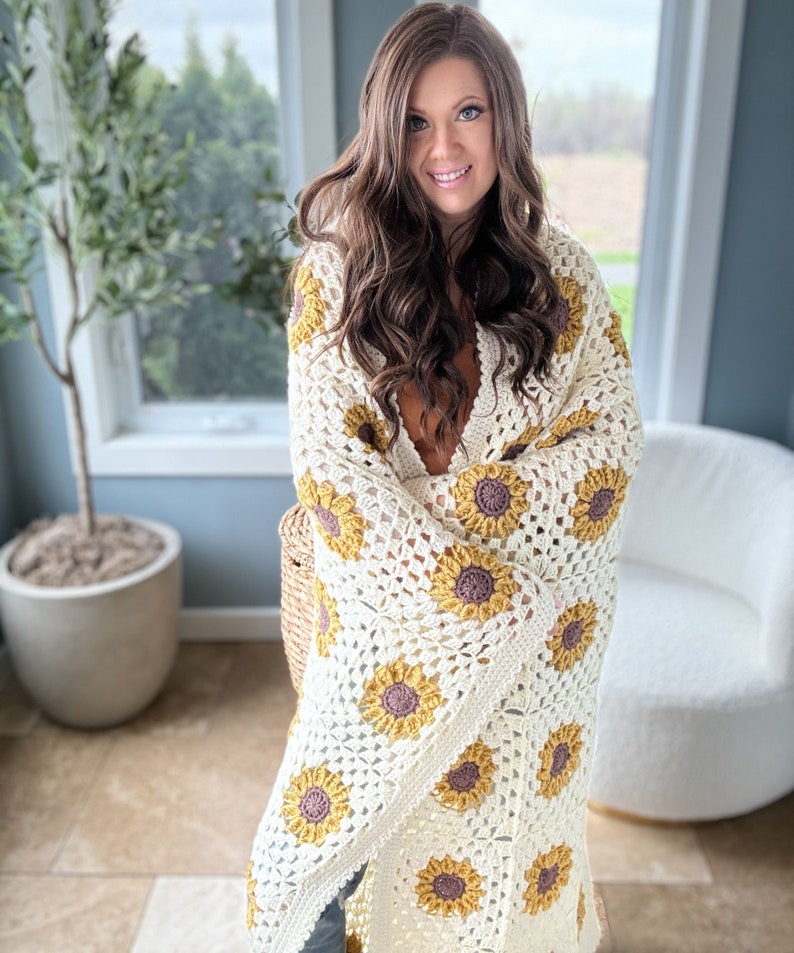 Sunflower Granny Square Blanket Crochet Pattern