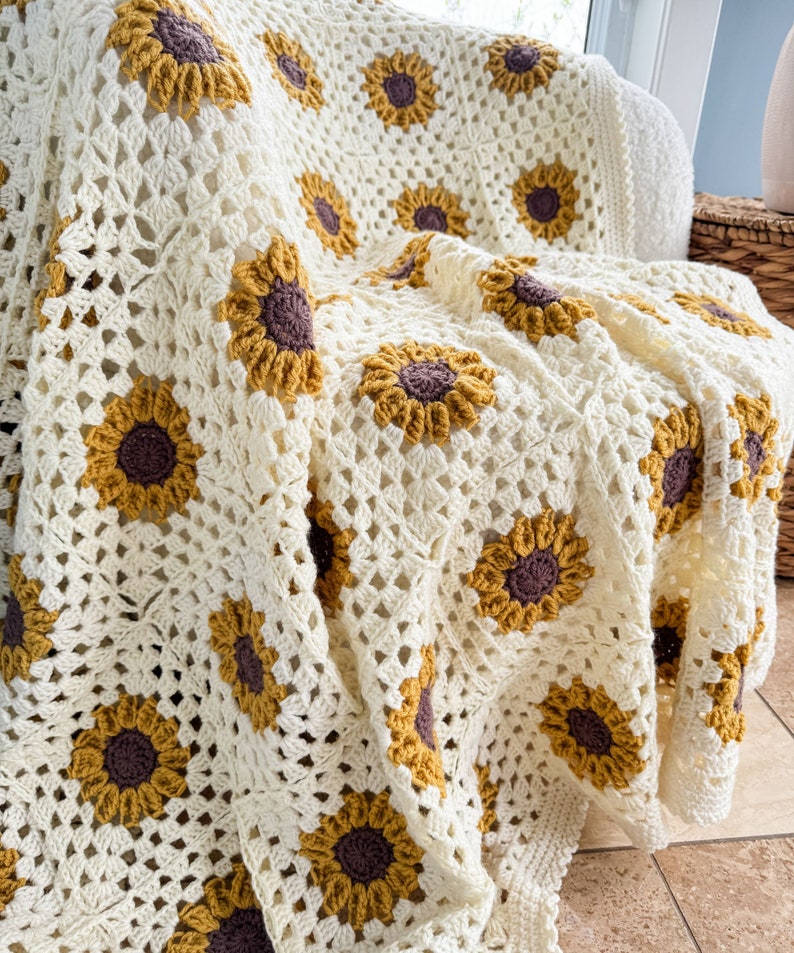 Sunflower Granny Square Blanket Crochet Pattern