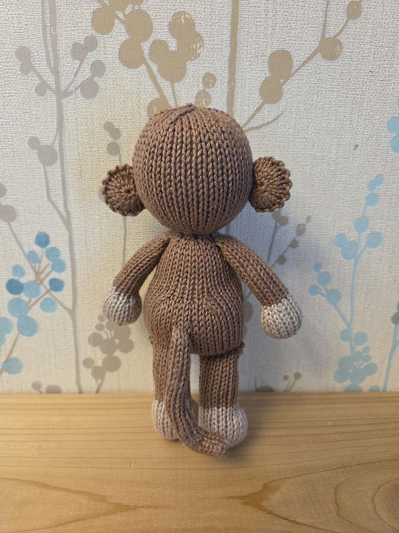 Gentle Monkey Knitting Pattern