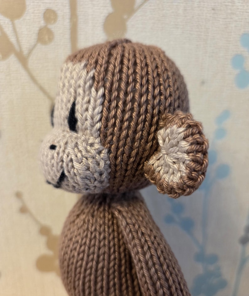 Gentle Monkey Knitting Pattern