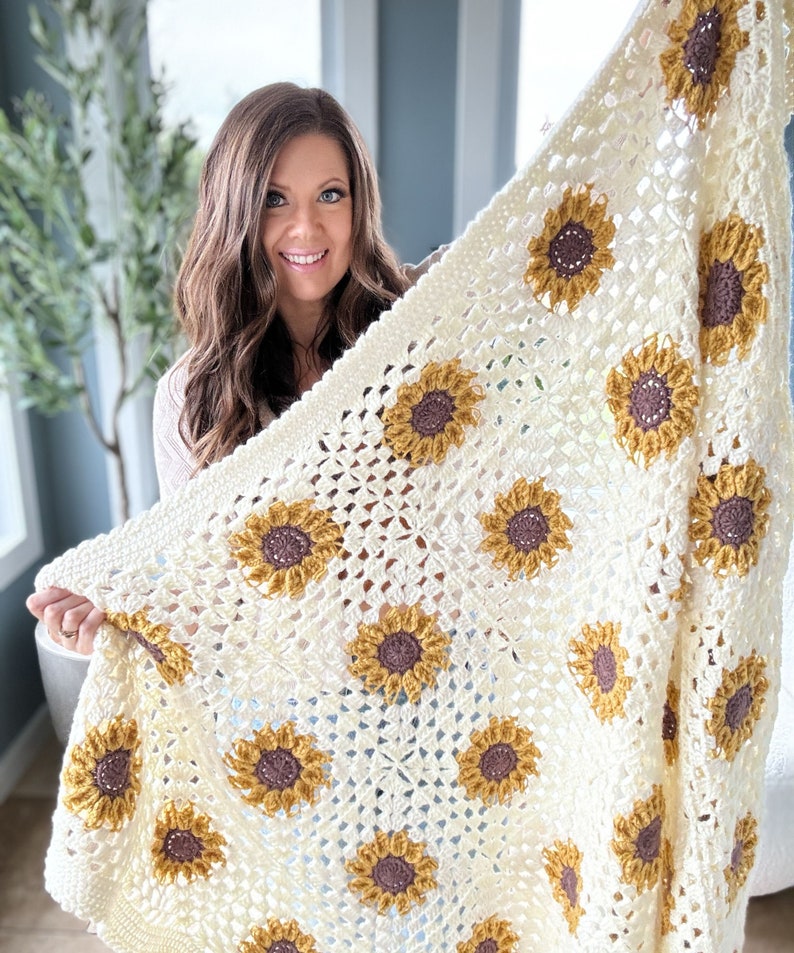 Sunflower Granny Square Blanket Crochet Pattern