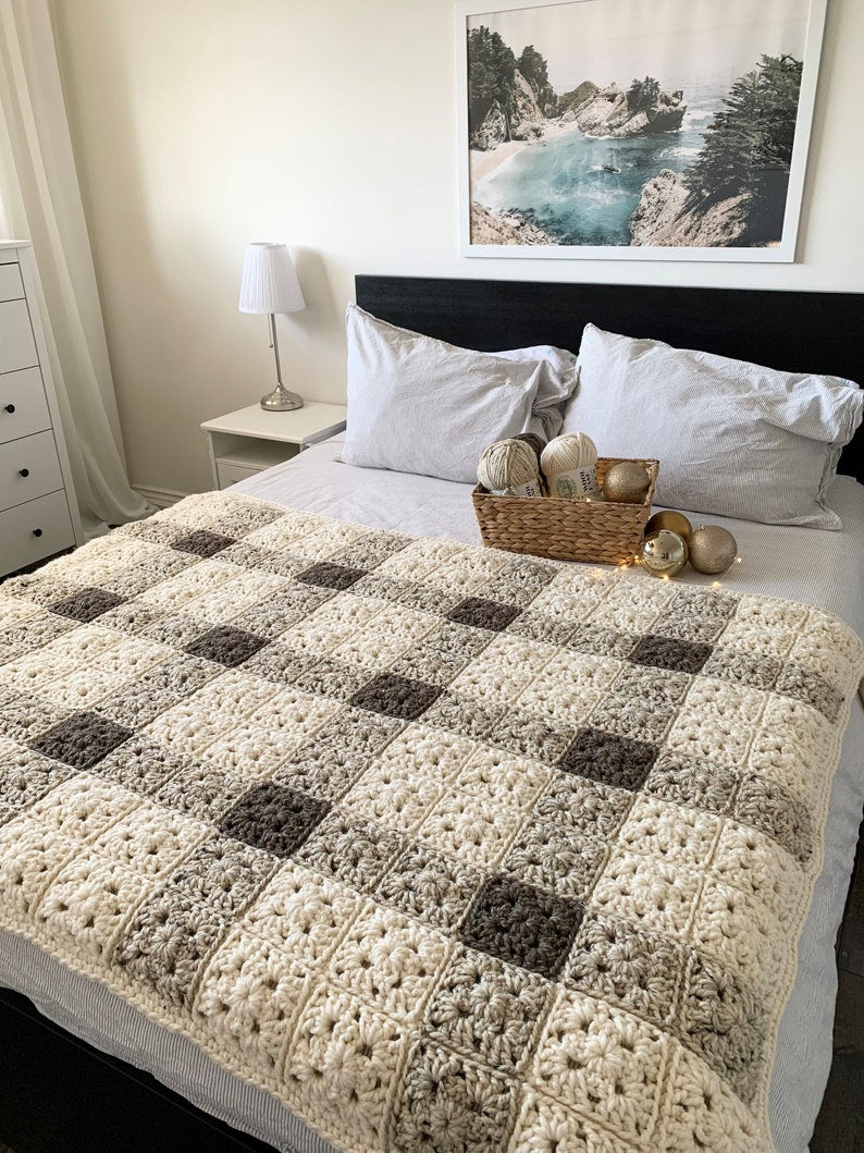 Plaid Charm Blanket Crochet Pattern