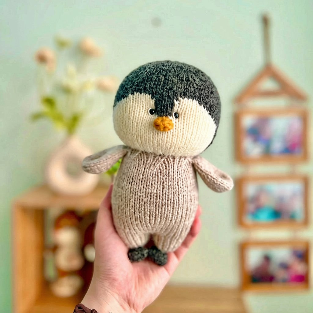 Mochi Penguin Knitting Pattern