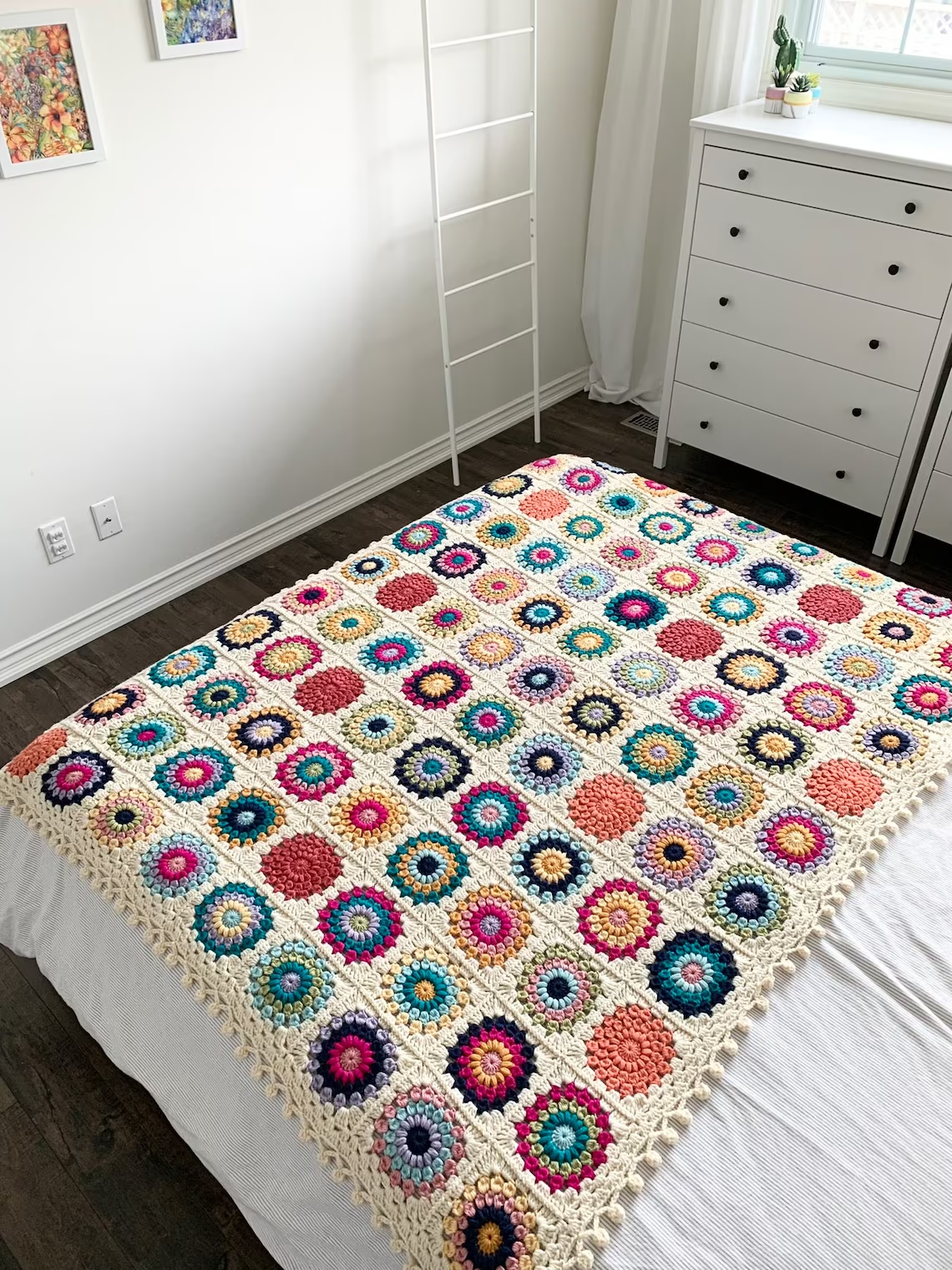 Granny Square Blanket Crochet Pattern