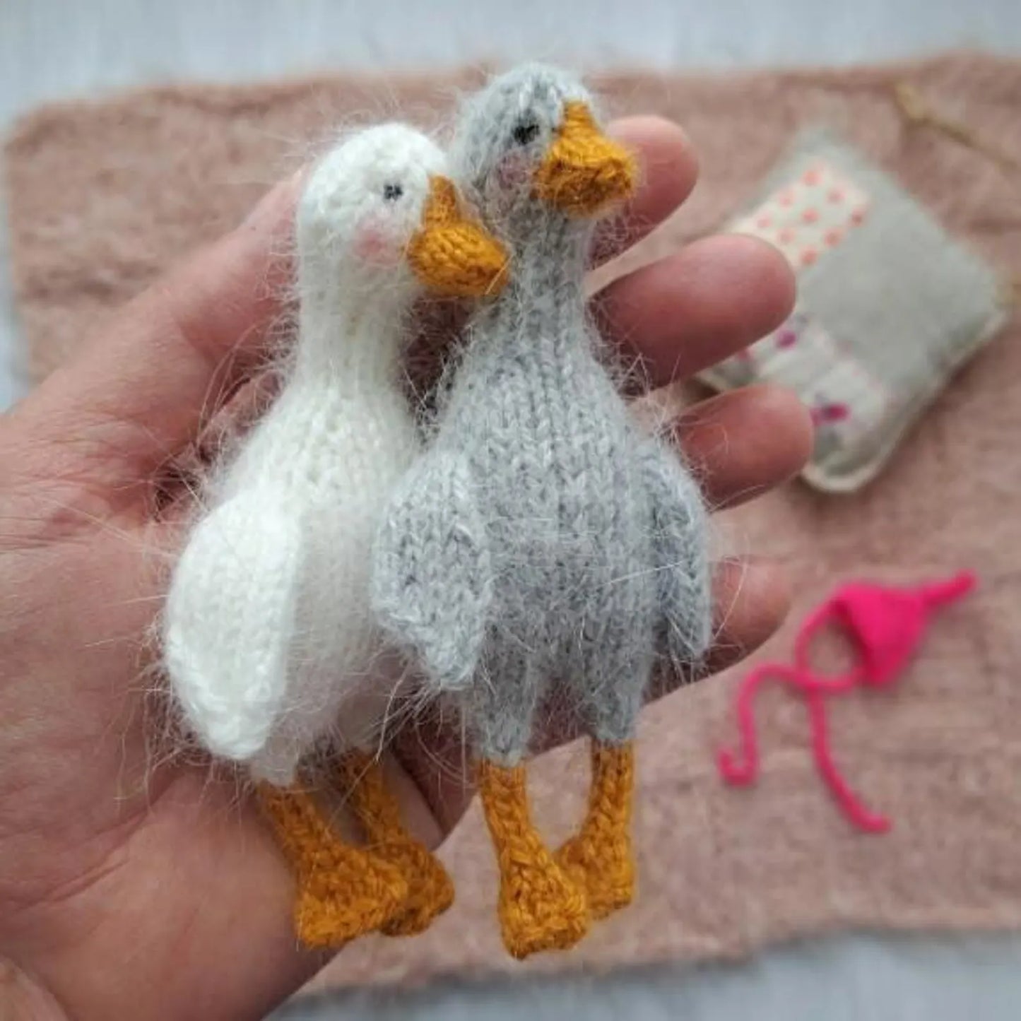 Mallow Goose Knitting Pattern