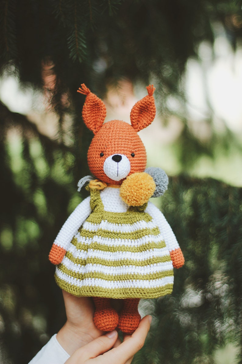 Meadow Squirrel Crochet Pattern