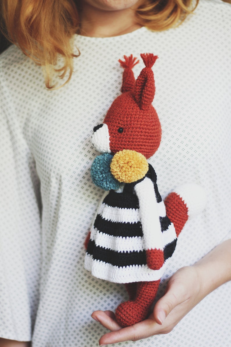 Meadow Squirrel Crochet Pattern