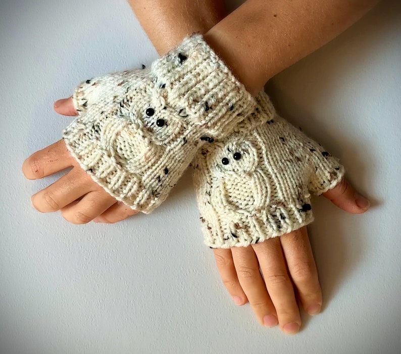 Nightowl Gloves Knitting Pattern