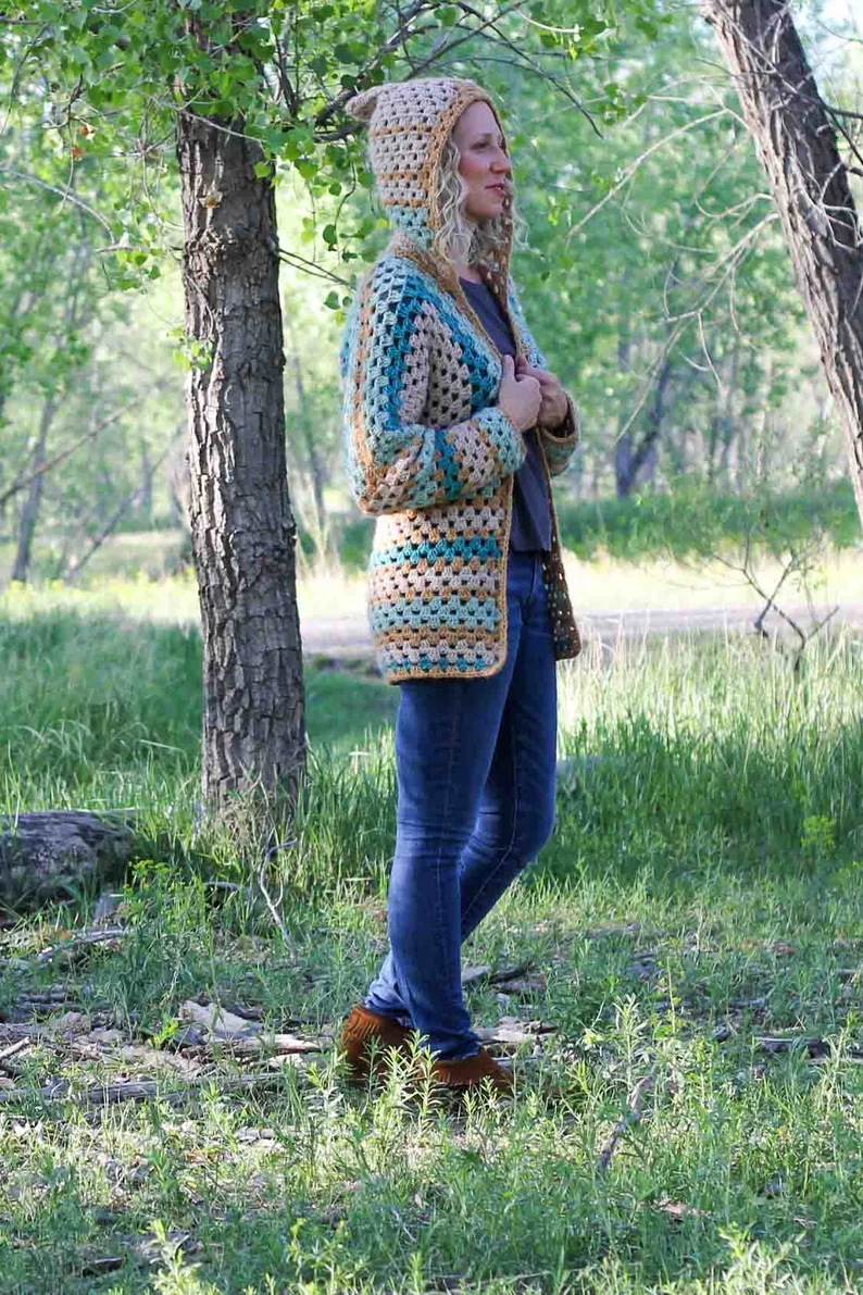 Women's Sweater Crochet Pattern