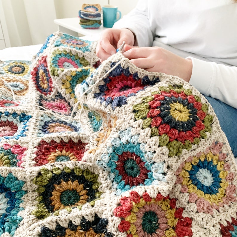 Flora Blanket Crochet Pattern