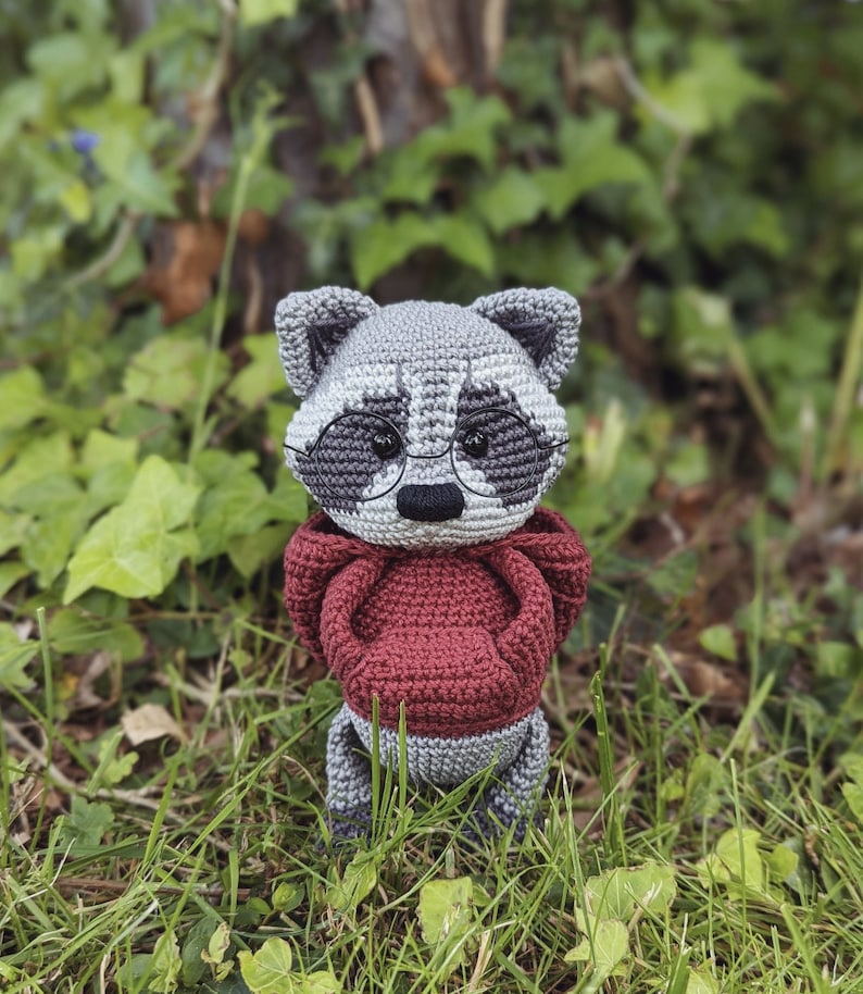 Rocky Raccoon Crochet Pattern