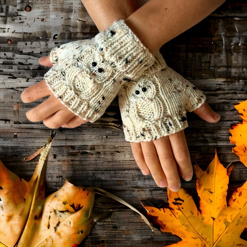 Nightowl Gloves Knitting Pattern