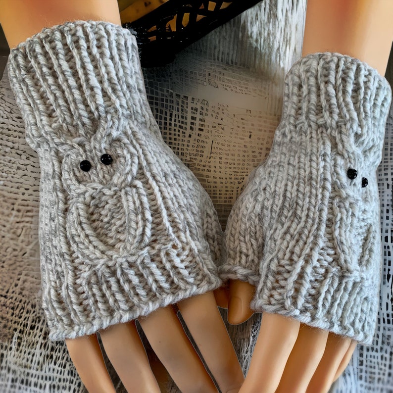 Nightowl Gloves Knitting Pattern