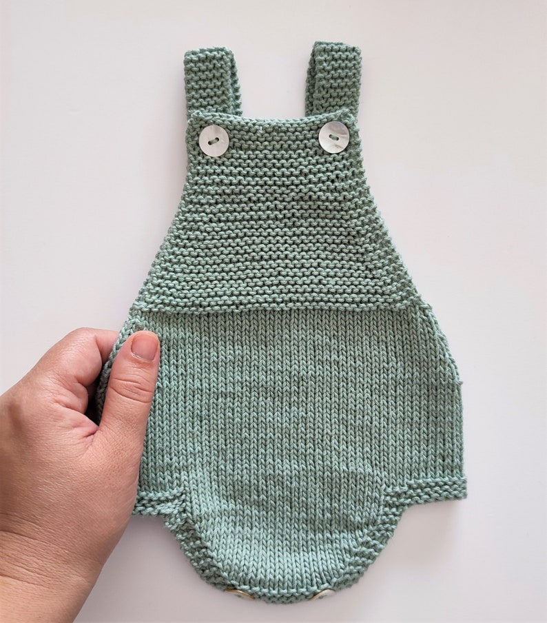 Honey Pocket Romper Knitting Pattern