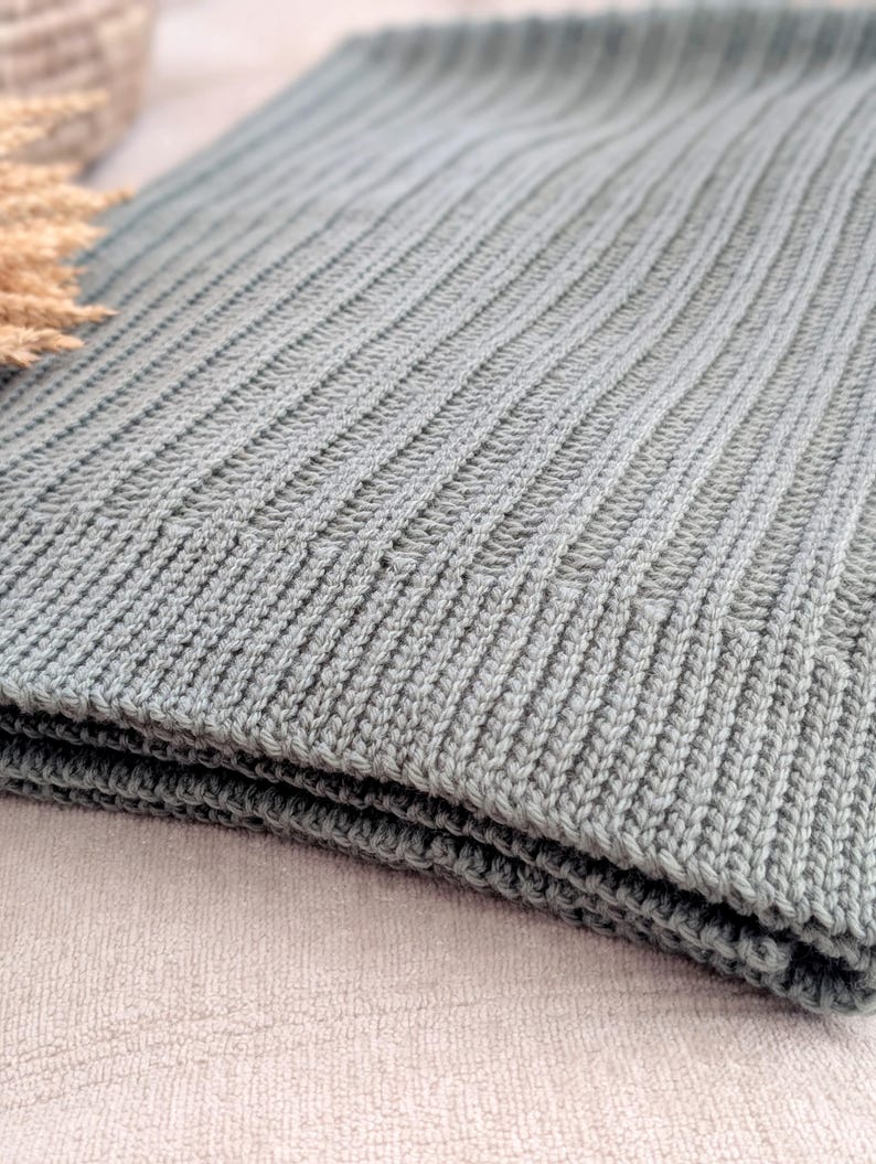 Luxe Rib Blanket Crochet Pattern