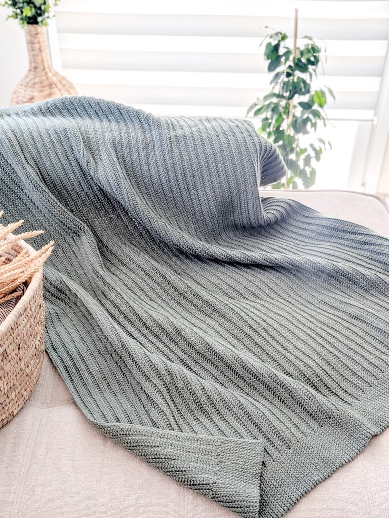 Luxe Rib Blanket Crochet Pattern