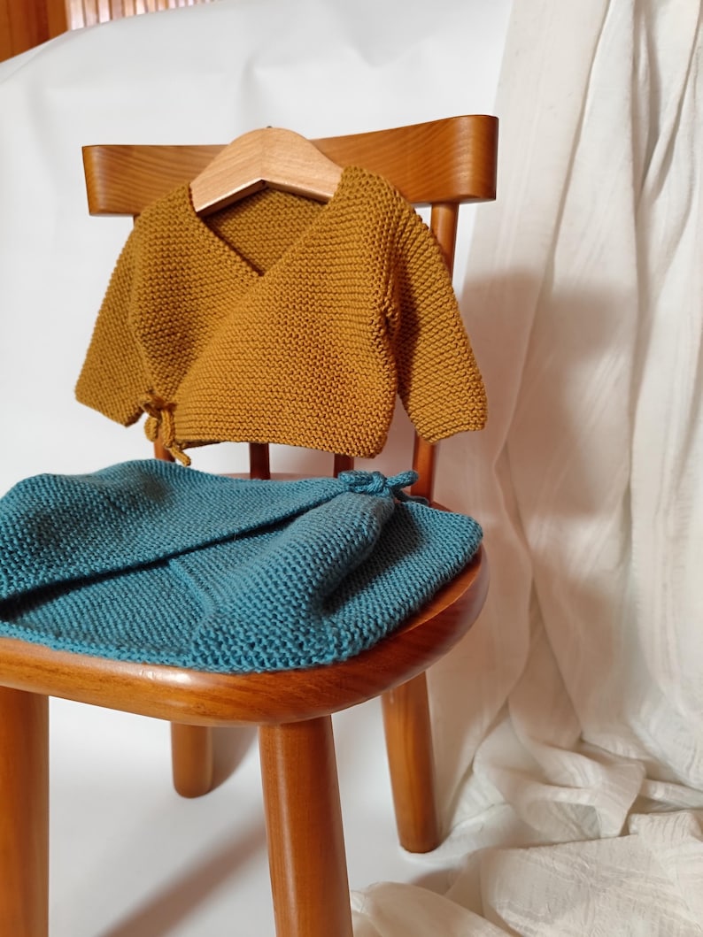 Honeycomb Cardigan Knitting Pattern