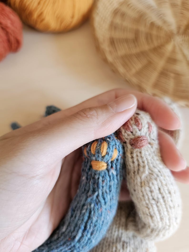 Misty Cat Knitting Pattern