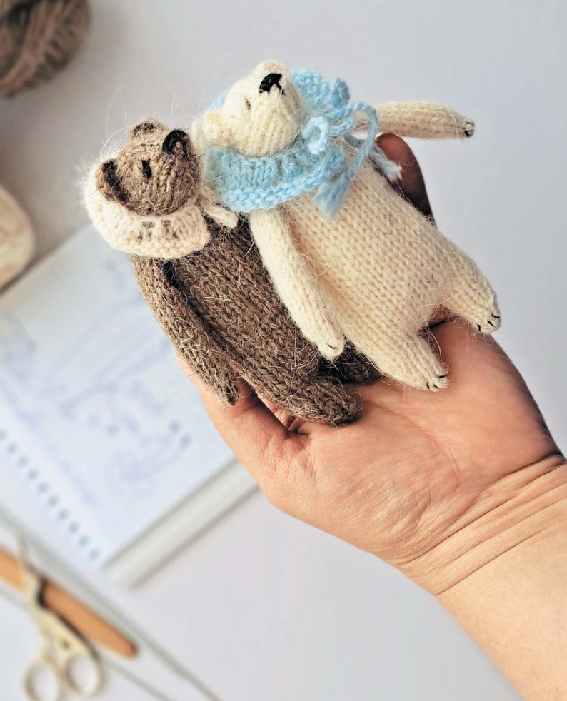Classic Teddy Bear Knitting Pattern