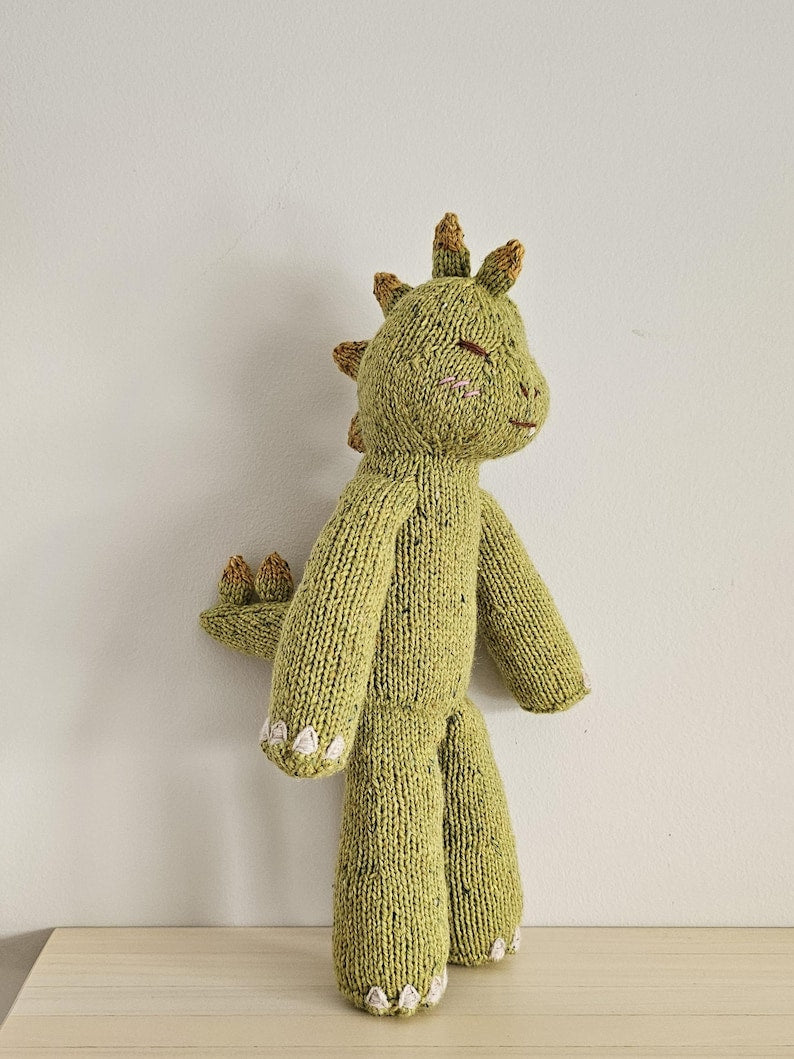 Gentle Dino Knitting Pattern