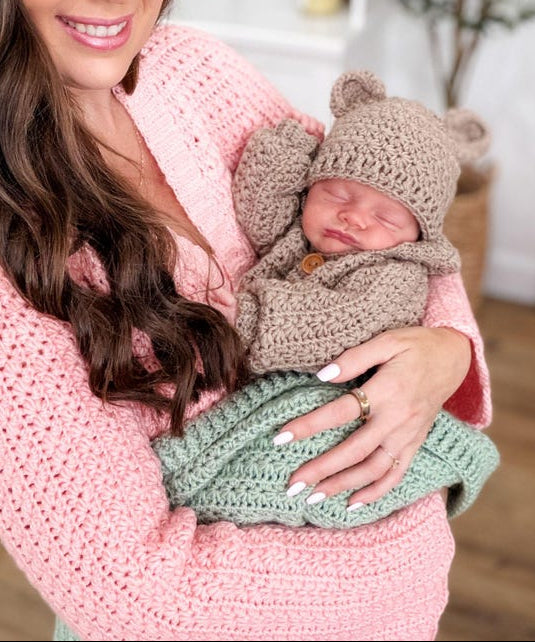 Star Baby Cardigan Crochet Pattern